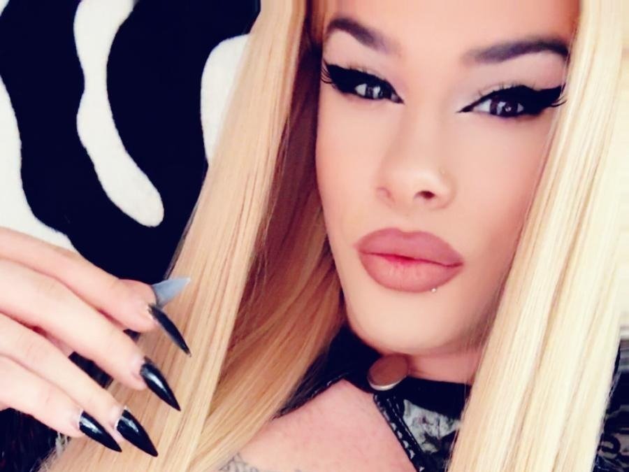 EvaLexyTS's profile - Image n°1