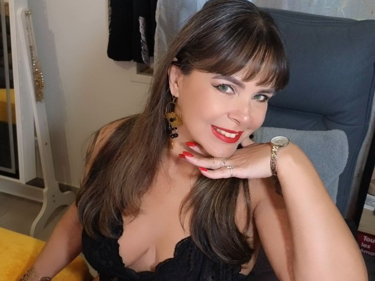 Evalovehot's profile - Image n°1
