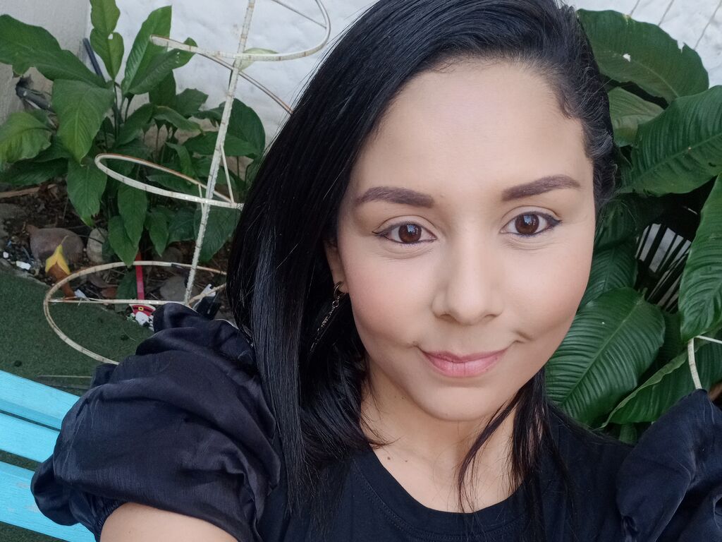 EvaMoralez's profile - Image n°2
