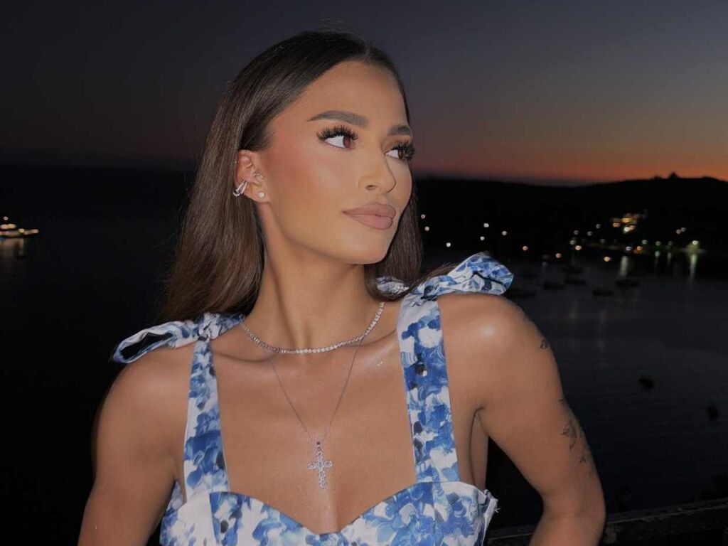 Perfil con Evangellinerosse - Imagen  n°3