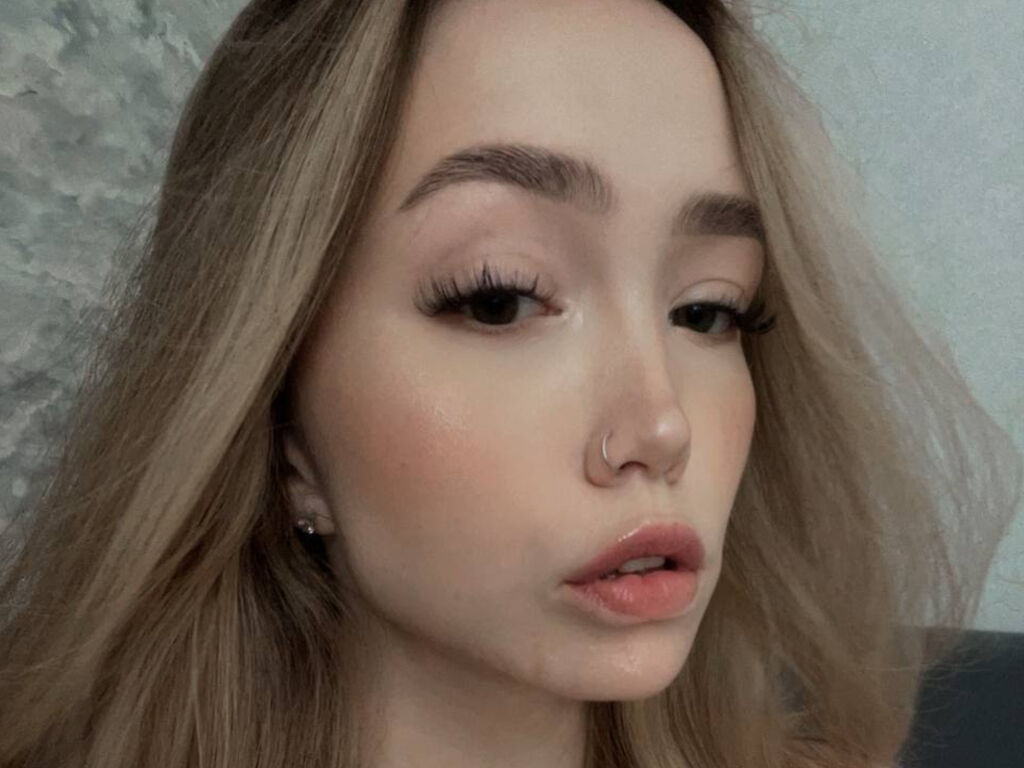 Evareza's profile - Image n°1