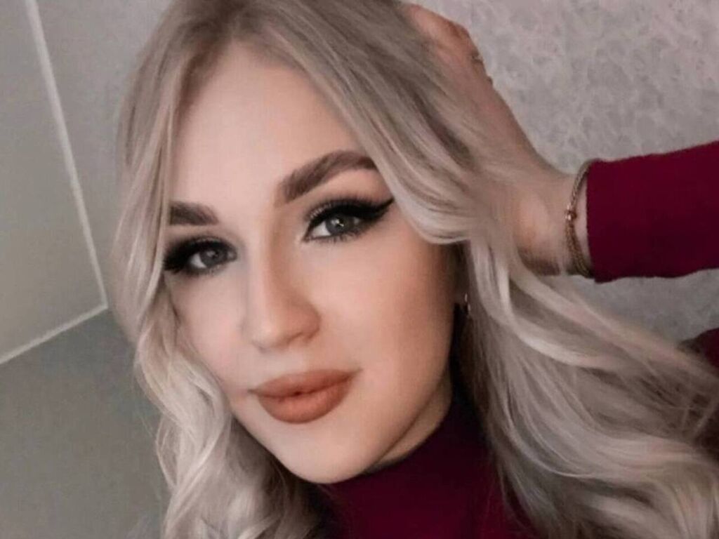 Evelinaadamss's profile - Image n°0