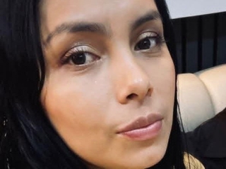 Sexo por webcam con Evelinn_Belen