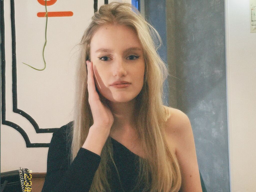 Evellinasmith's profile - Image n°0