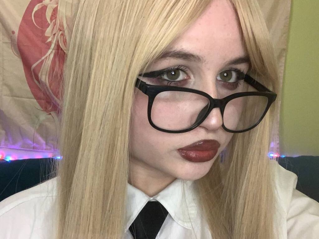 Evelynfoxx's profile - Image n°0