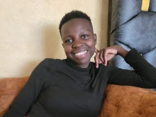 Sexo por webcam con Eveness49