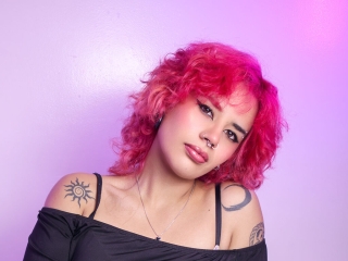 Live Sex Everlinhale