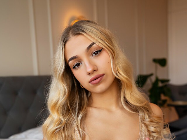 EvetteRose's profile - Image n°29