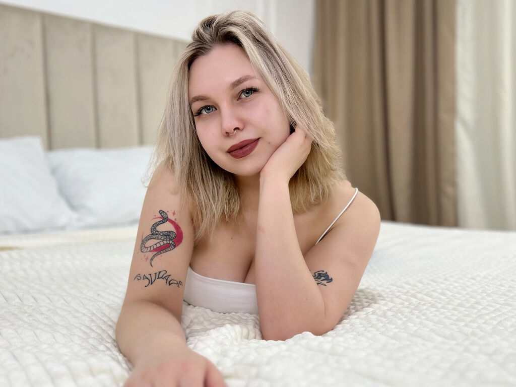 Eviemaison's profile - Image n°2
