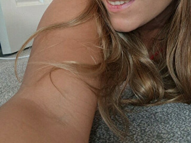 Eviemayy's profile - Image n°0