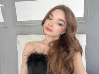 Sexo por webcam con Ewashine