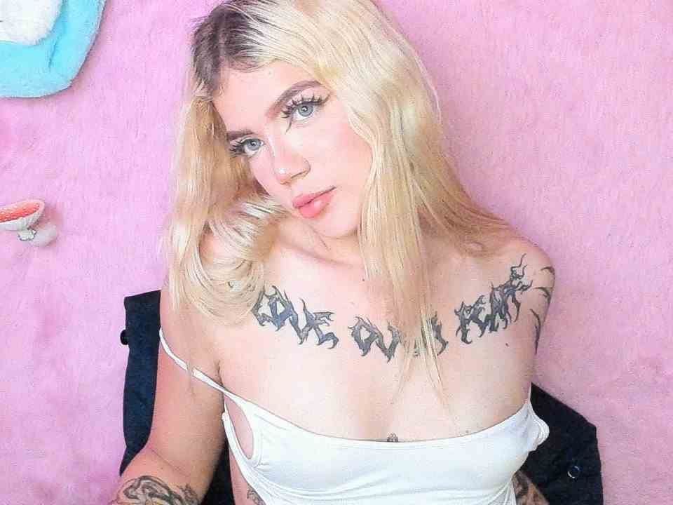 Fairyblondeee's profile - Image n°2