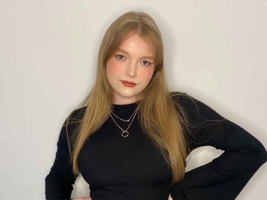 Falineeva's profile - Image n°0