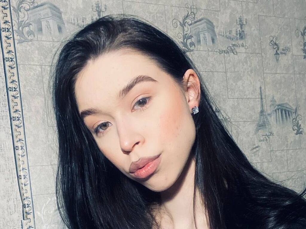 Falinehakes's profile - Image n°0