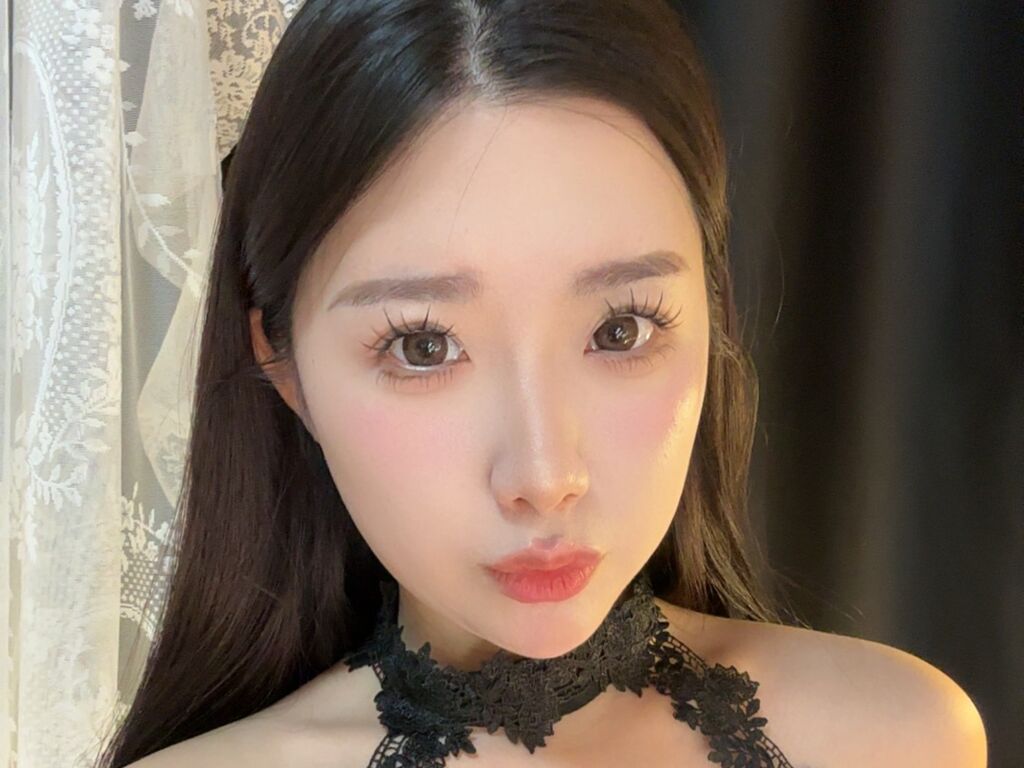 Fangfu's profile - Image n°0