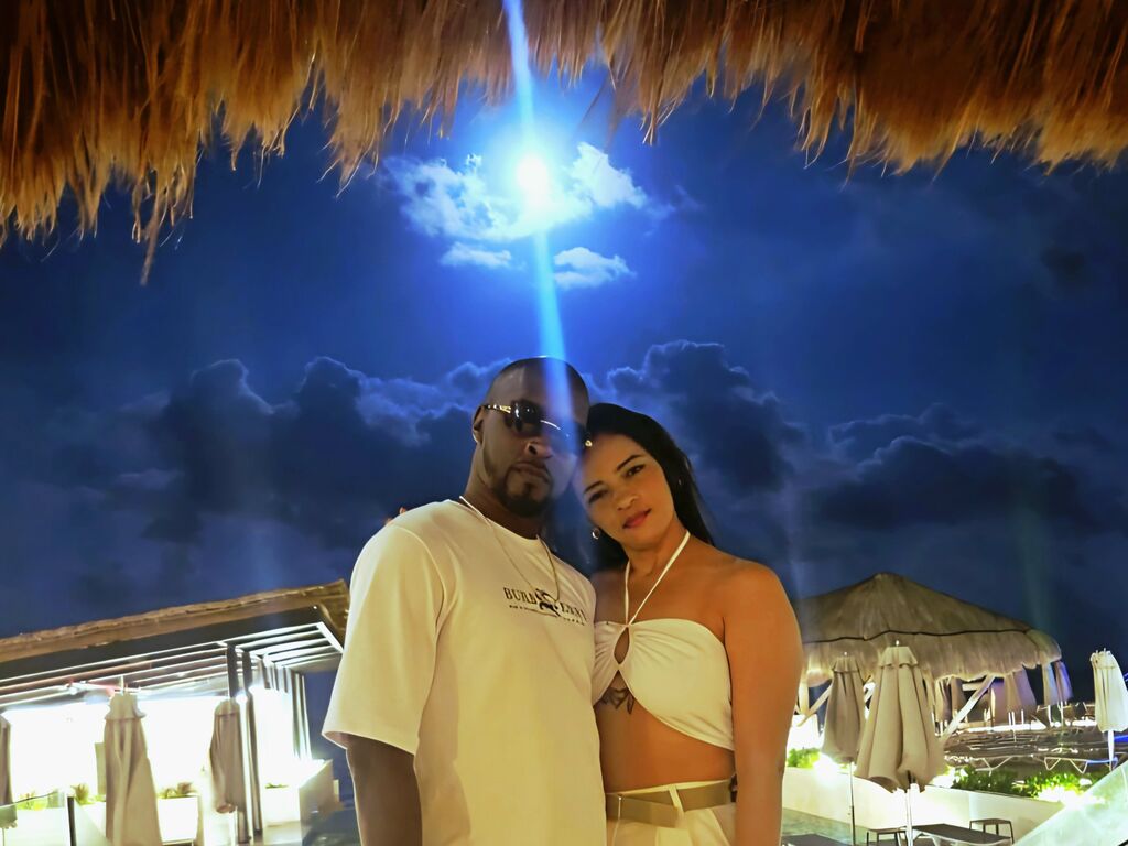 Farianaandpaul's profile - Image n°1