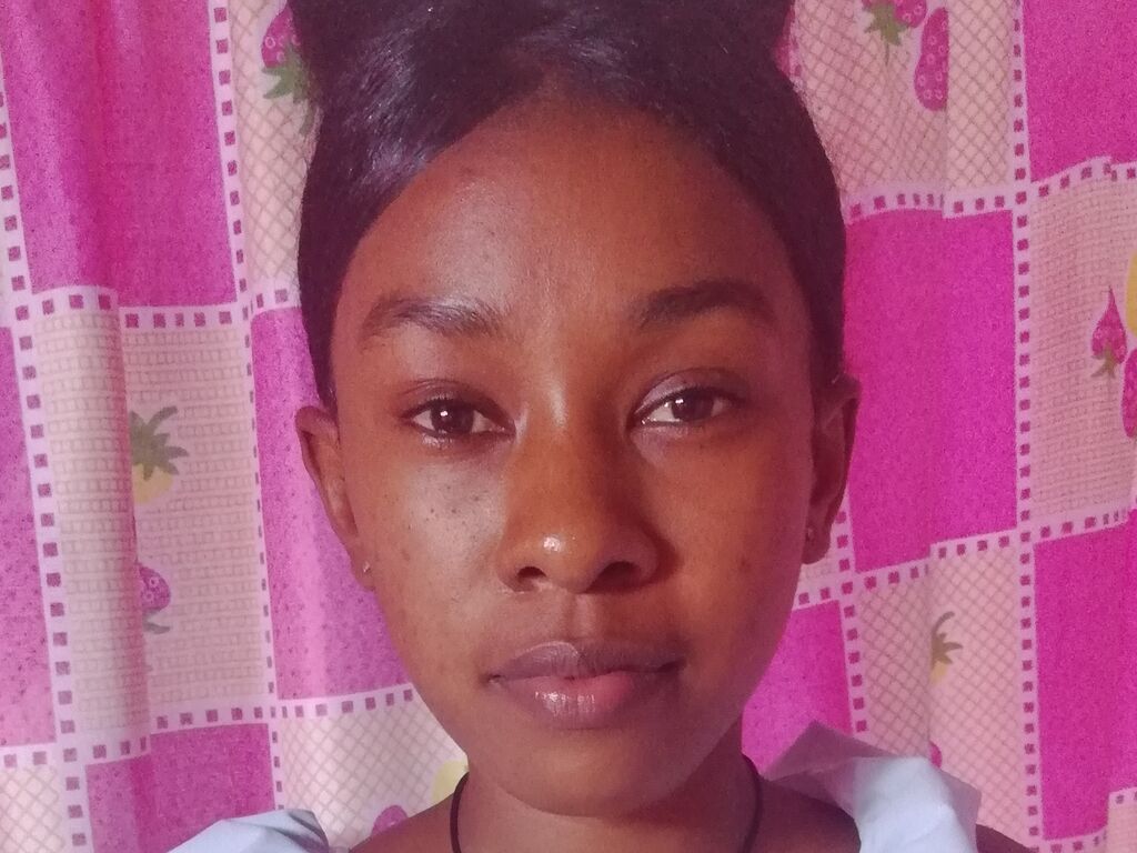 Faylamari's profile - Image n°0