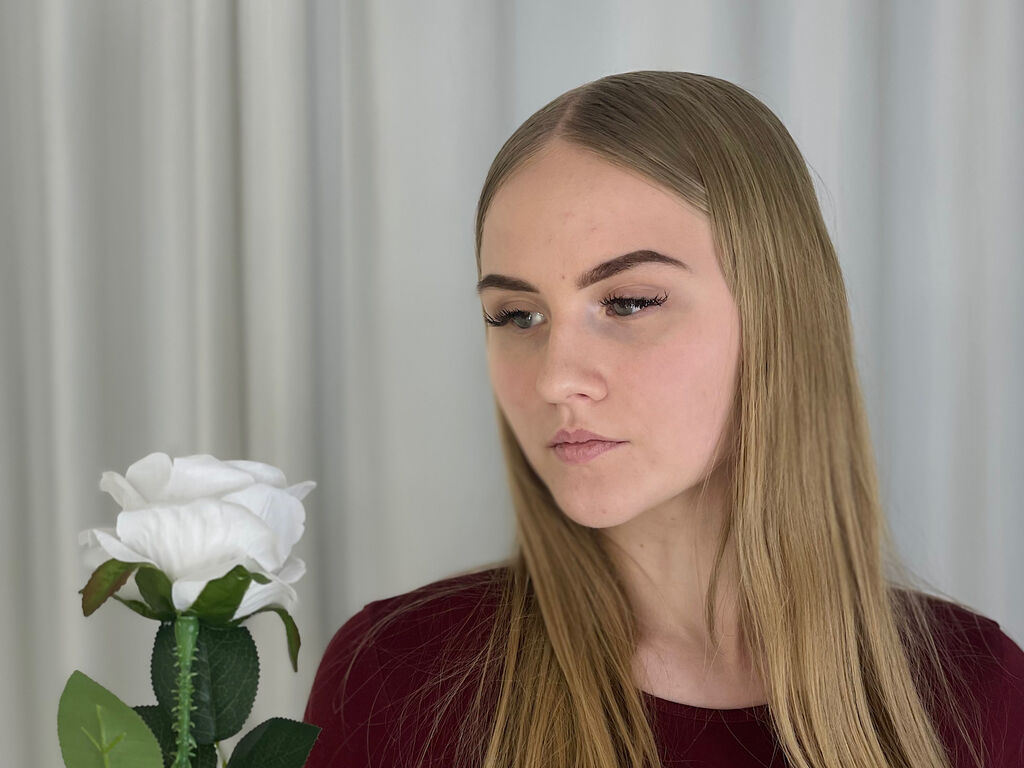 Felicedwinell's profile - Image n°0
