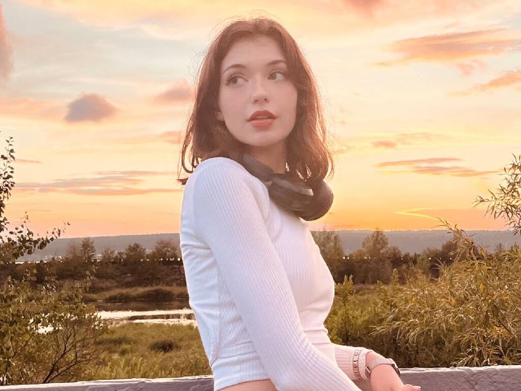 Feliciatucker's profile - Image n°0