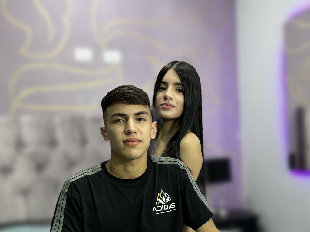 Felipandvaleria's profile - Image n°1