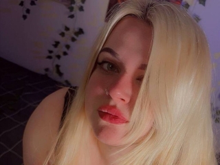 Webcam sex with Feralcrystal