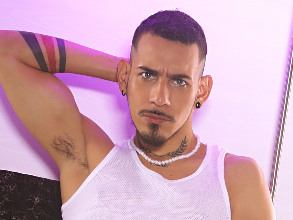 FhilipBeckett's profile - Image n°1