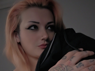 Webcam sex con Fishnettedvixen