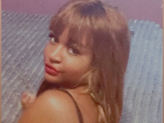 Sexcam Live Show von Fleurebonyxxx