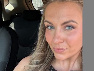 Flirtyrachelxox's Sexcam
