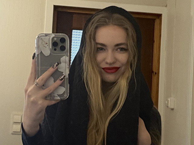 FlirtySmile's profile - Image n°6