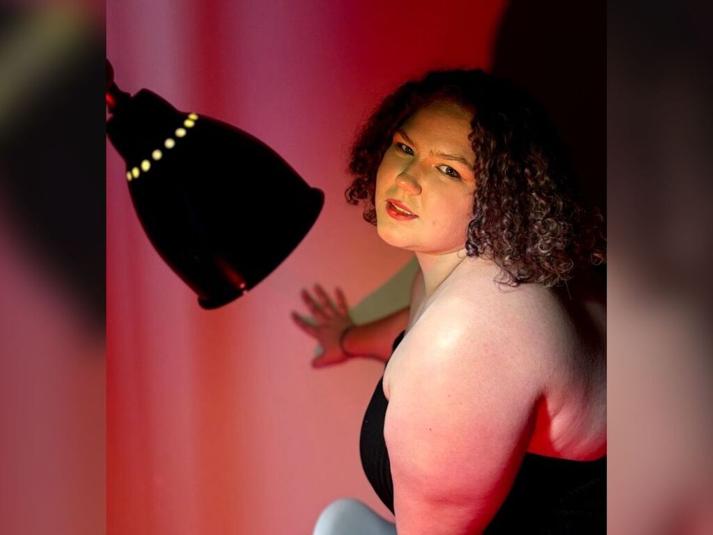 Florenceanderson's profile - Image n°2