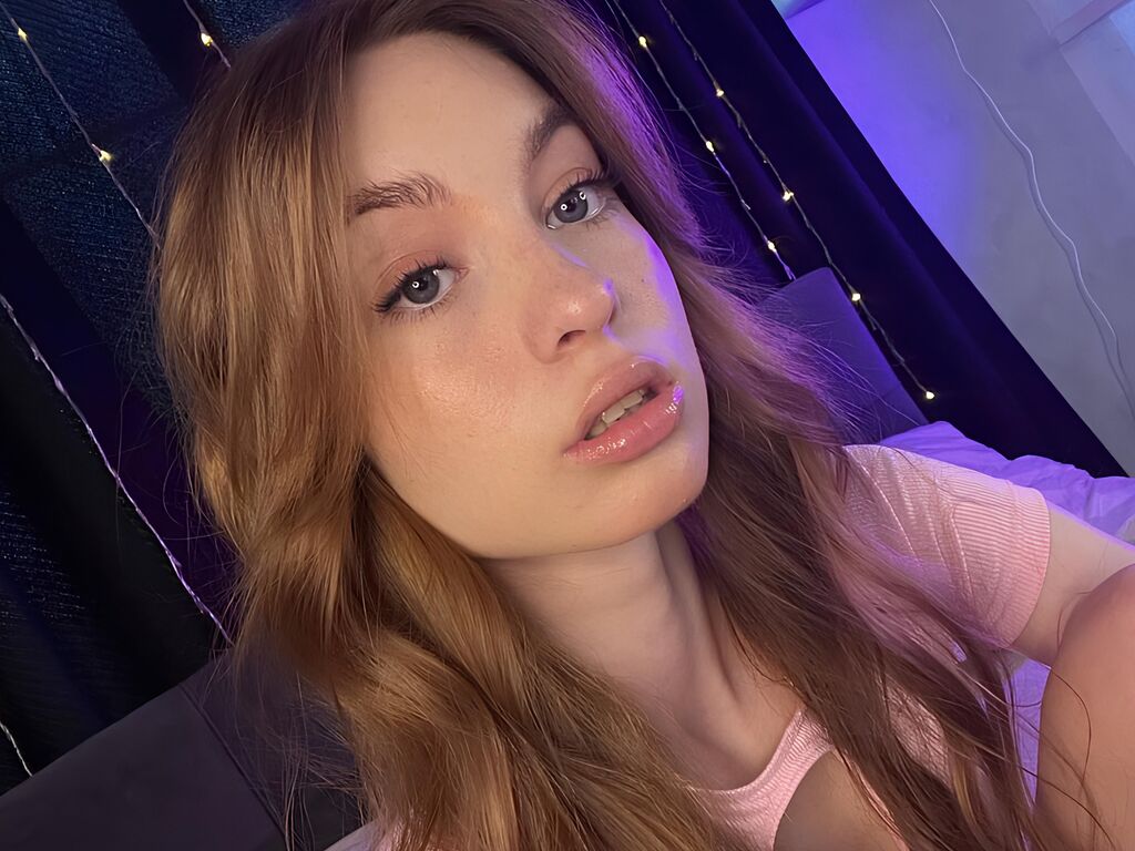 Florencebowring's profile - Image n°1
