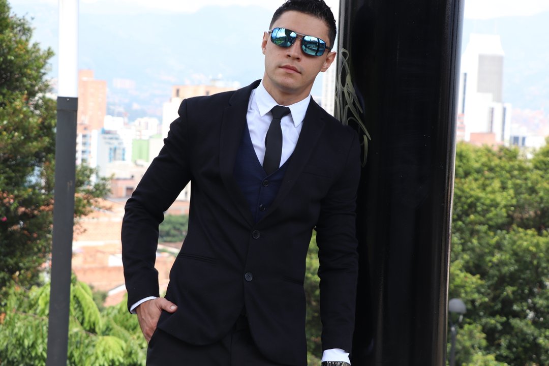Perfil con Frankmillers - Imagen  n°0