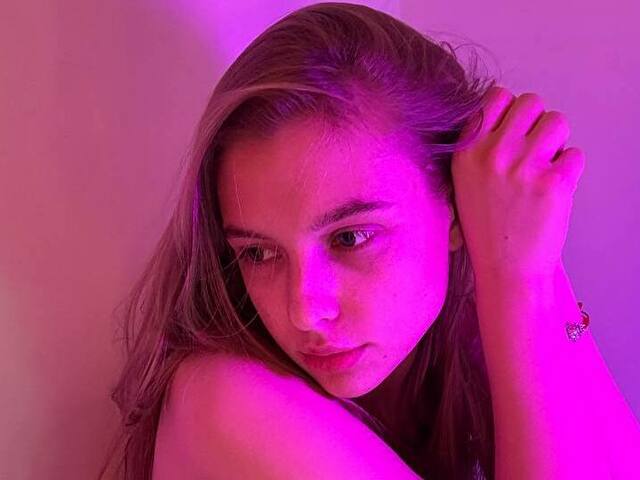 Freiiaflower's profile - Image n°4