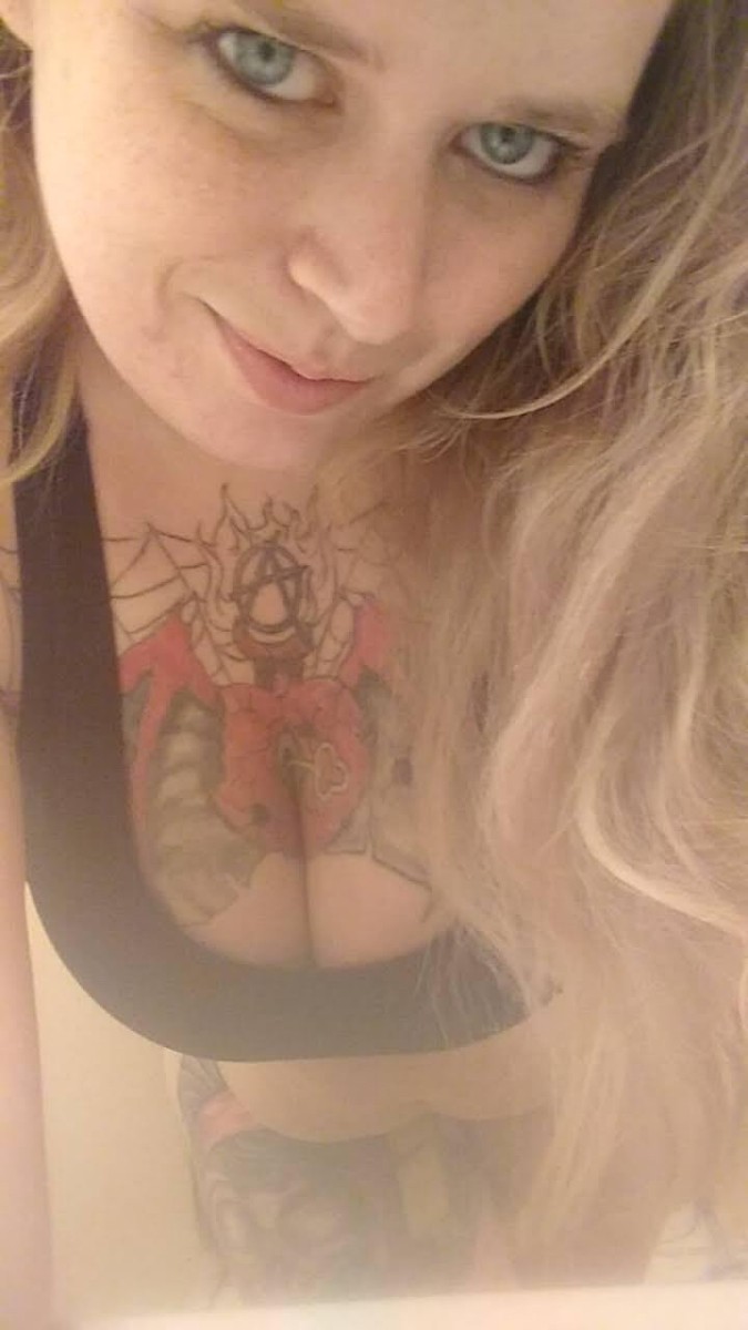 Fuqmeovrplz's profile - Image n°0