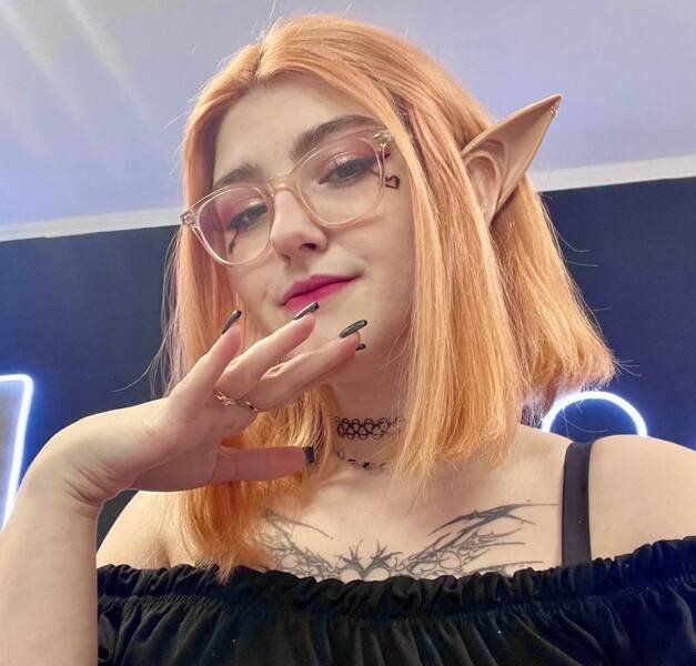 Futurestarr's profile - Image n°1