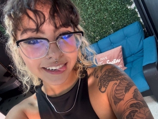 Live Sex Gaia33