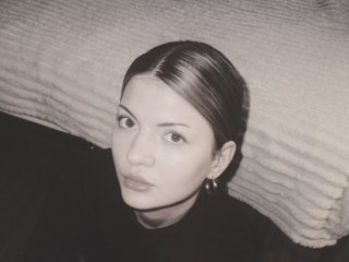 Sexcam Live Show von Genabaillargeon