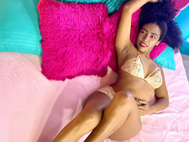 GeorginaWall's profiel - Afbeelding n°11