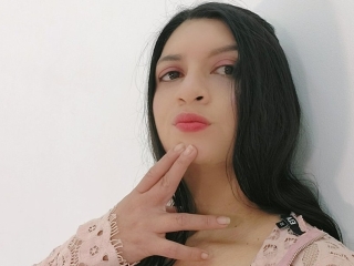 Webcam sex con Ghaby