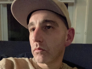 Live Sex Girthycock77