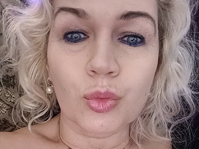 Profil de glamour - Photo n°2