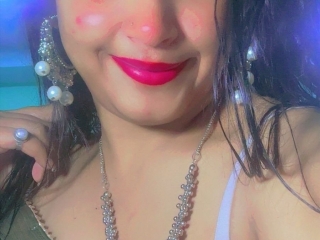 Sexo por webcam con Glowing_Moon