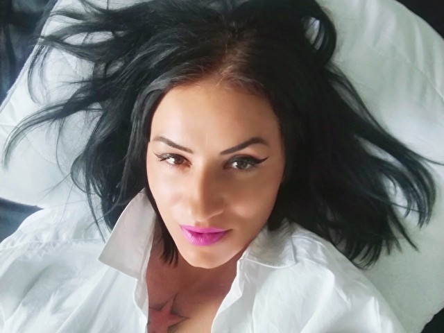 GodessUniq's profile - Image n°21