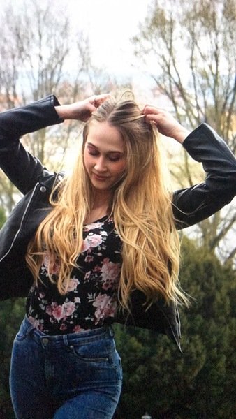 Goldhairflower' profilo - Immagine n°1