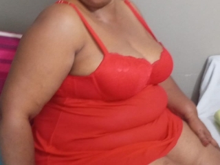 Webcam sex with Grandbustymelon