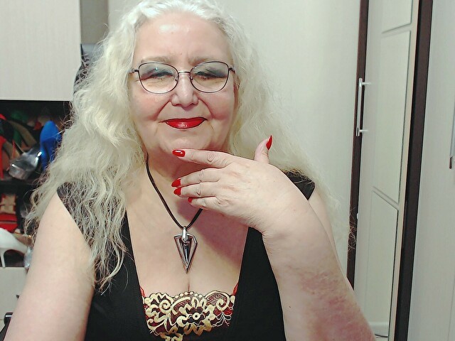 grannyneeds's profile - Image n°2