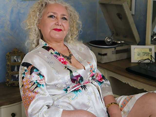 grannyneeds's profile - Image n°19