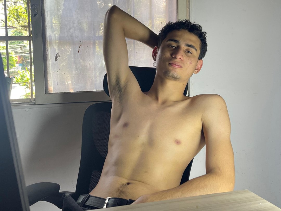 Gsus_Floy's profile - Image n°0
