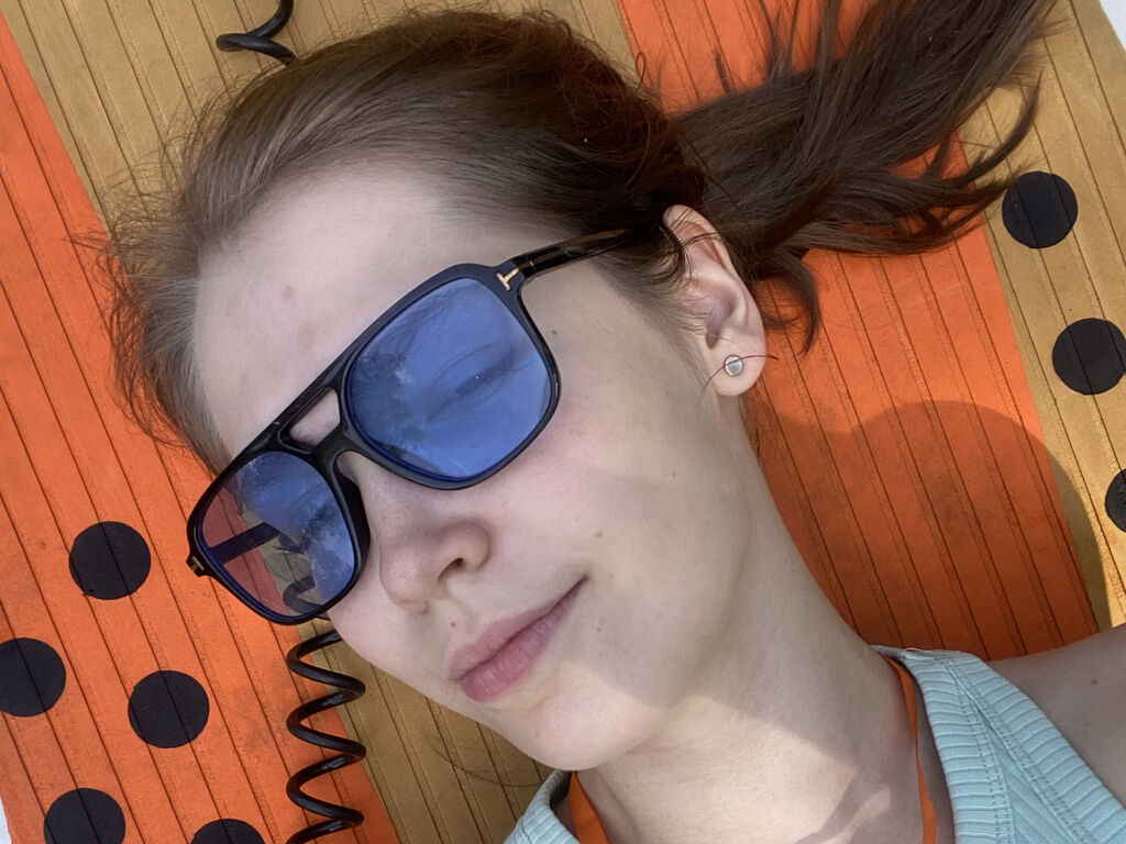 Perfil con Guineveredaunt - Imagen  n°1